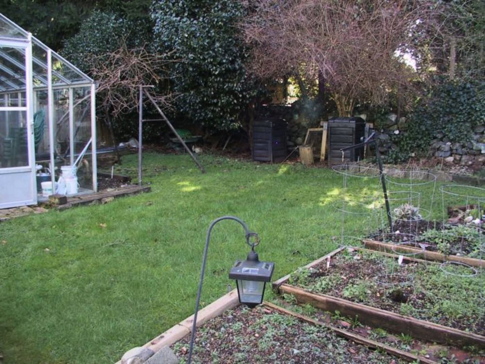 Backyard Gardeners paradise with green house...or convert to childrens play area.