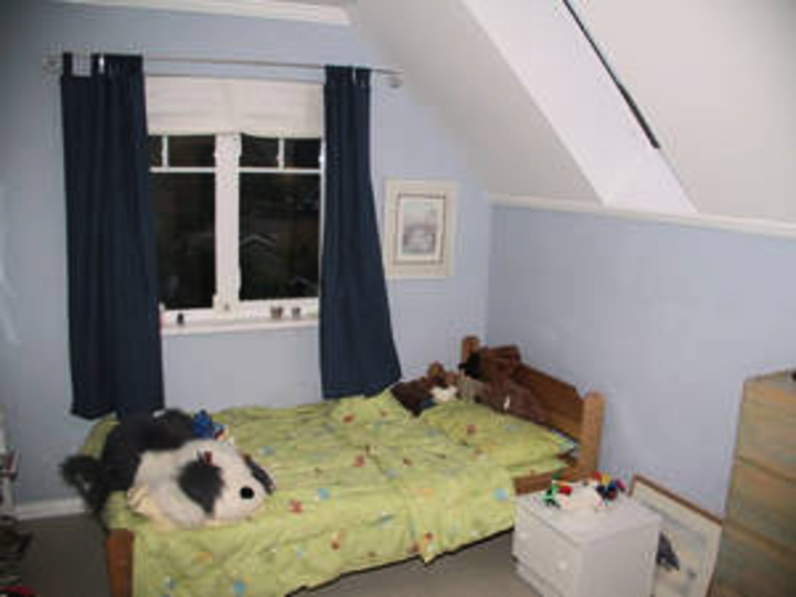 Upstairs Bedroom 3