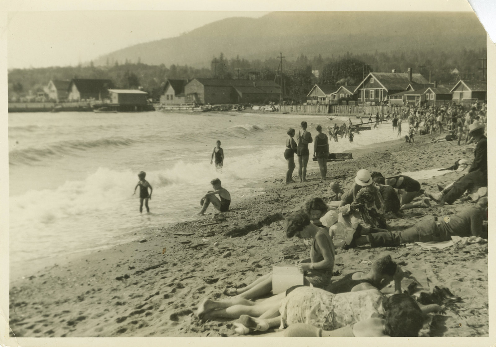 Ambleside Beach 1930s