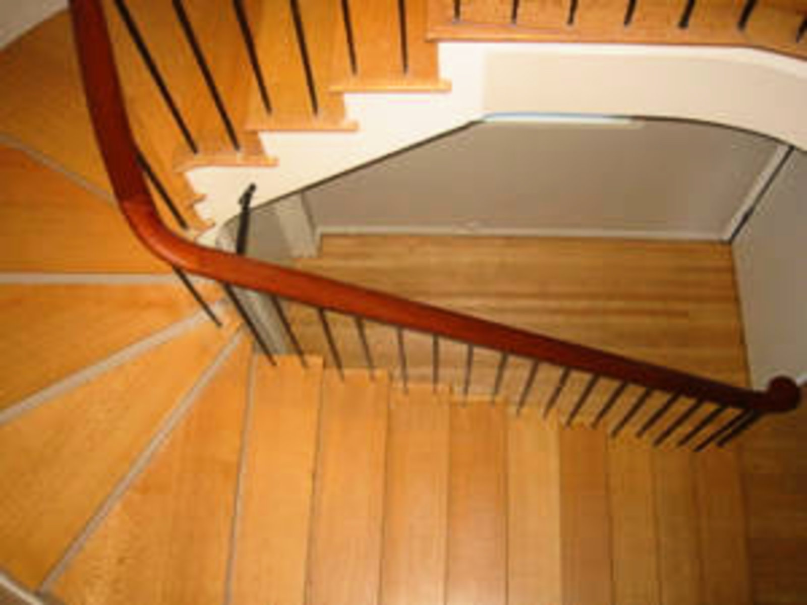 Staircase Beautiful cove hardwood staircase